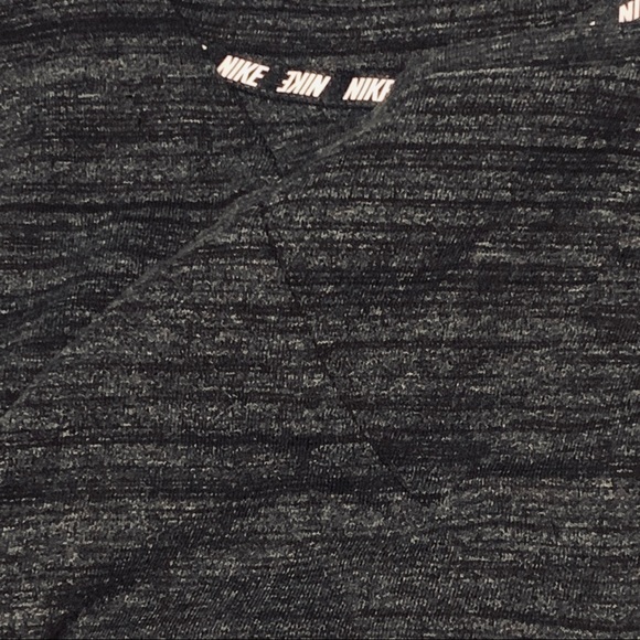 Nike Gray Black Short Sleeve Top XS - Picture 3 of 7